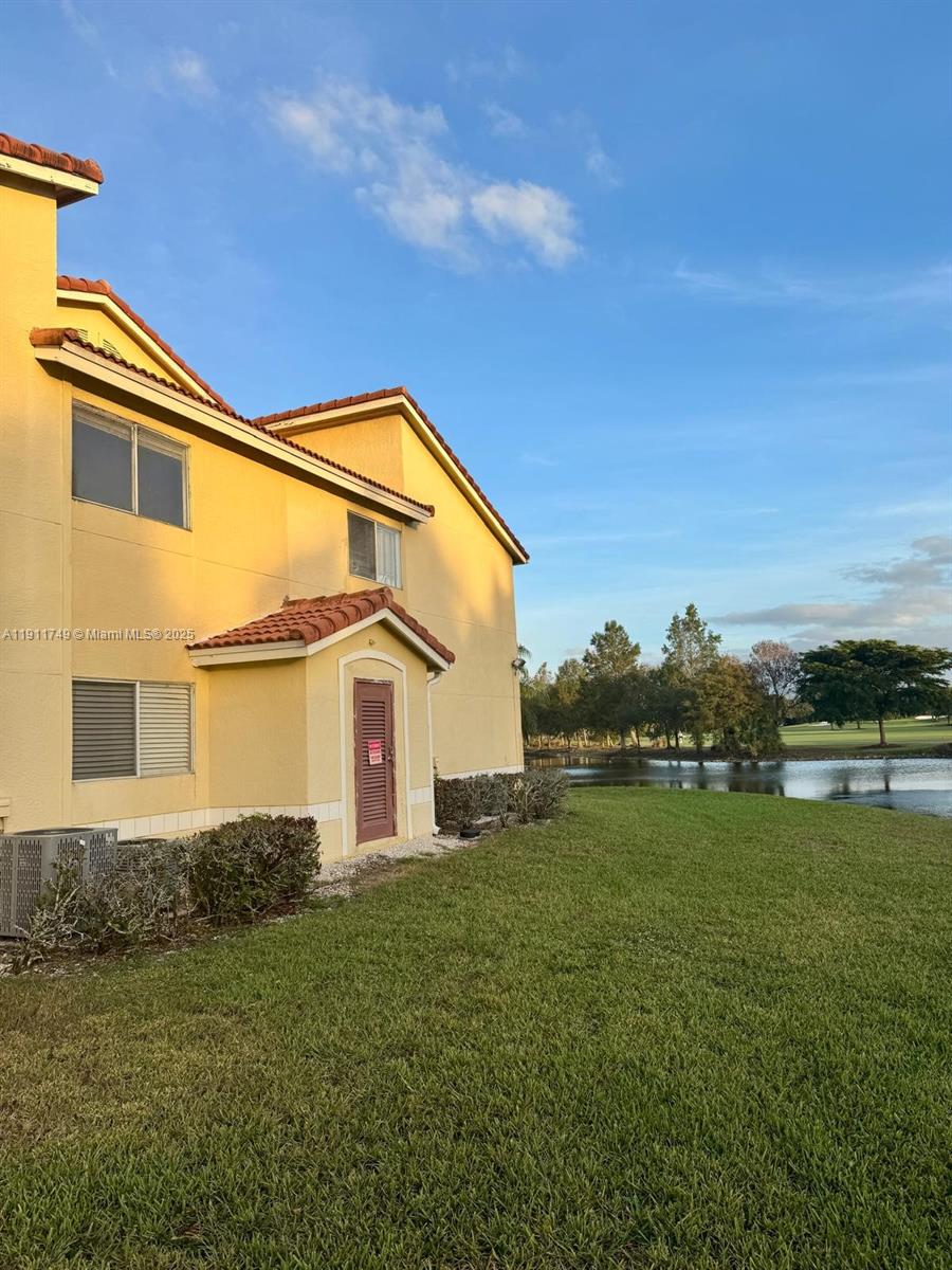 ISLES AT LAGO MAR CONDO - Residential