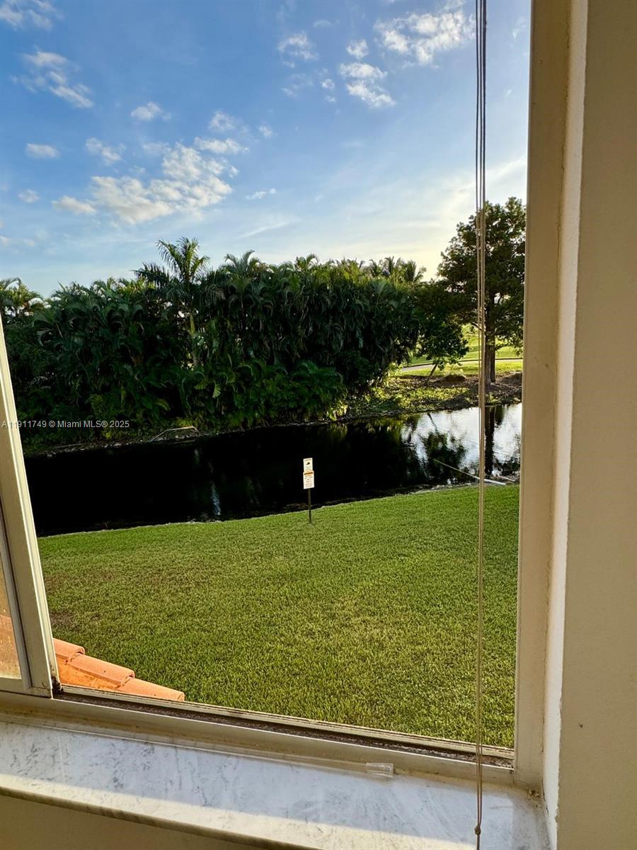 ISLES AT LAGO MAR CONDO - Residential