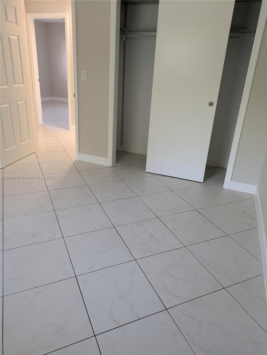 ISLAND VIEW - Residential Lease