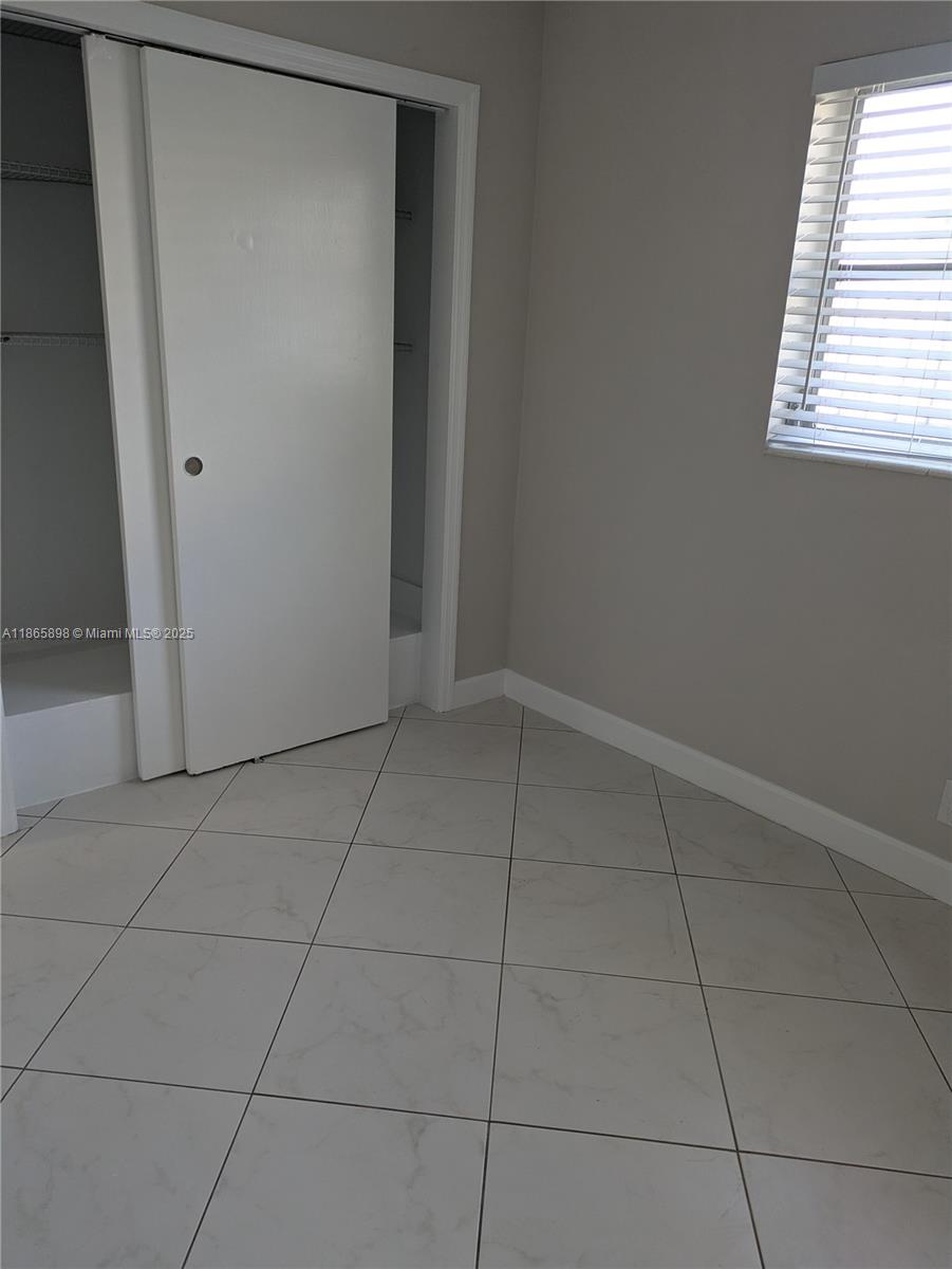 ISLAND VIEW - Residential Lease