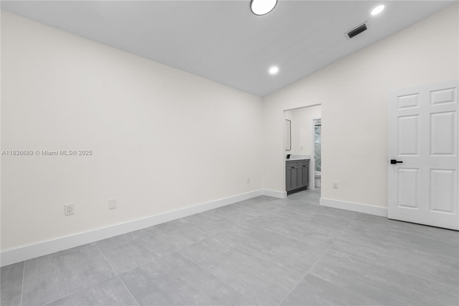 PARKSIDE AT SPRING VALLEY - Residential