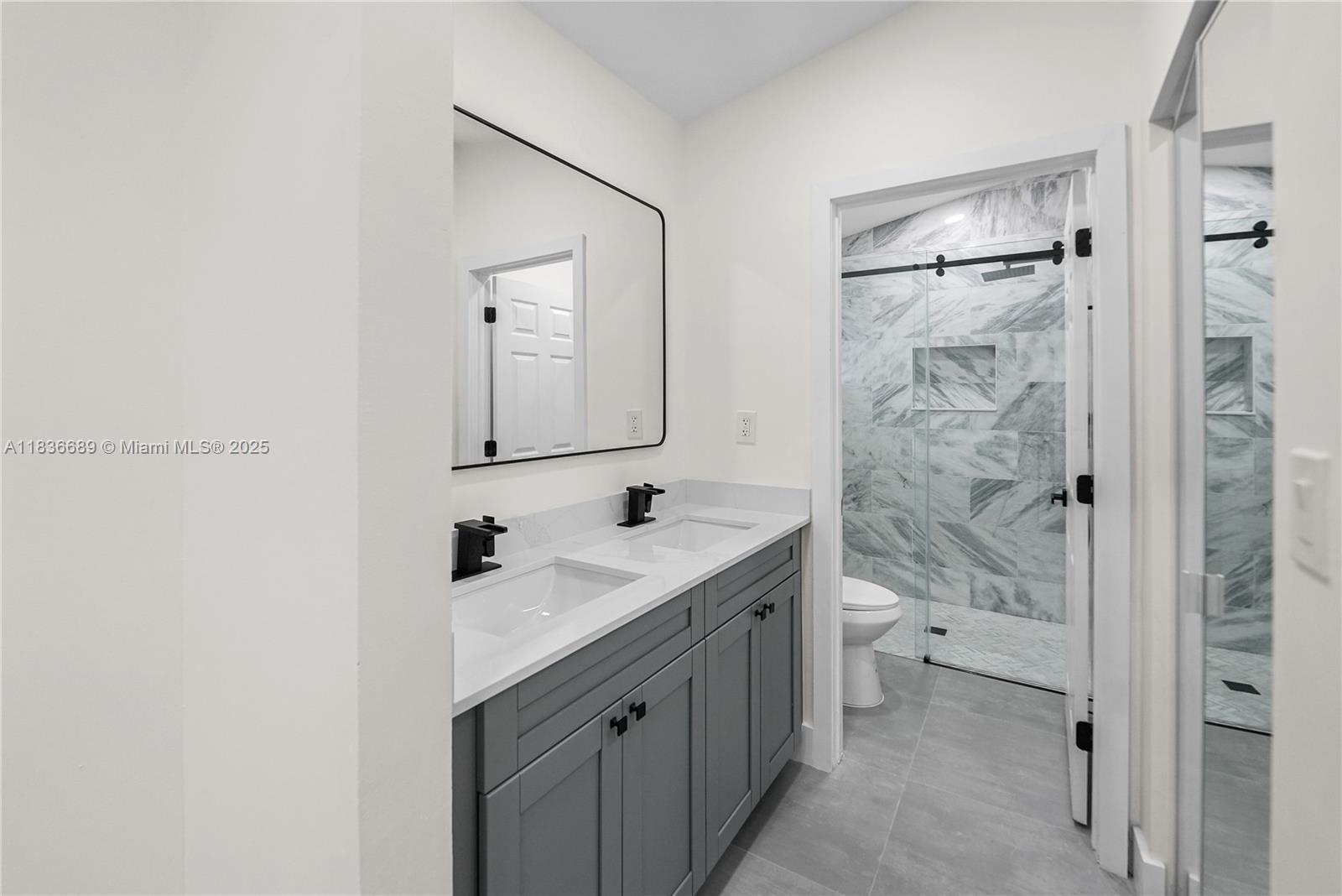 PARKSIDE AT SPRING VALLEY - Residential