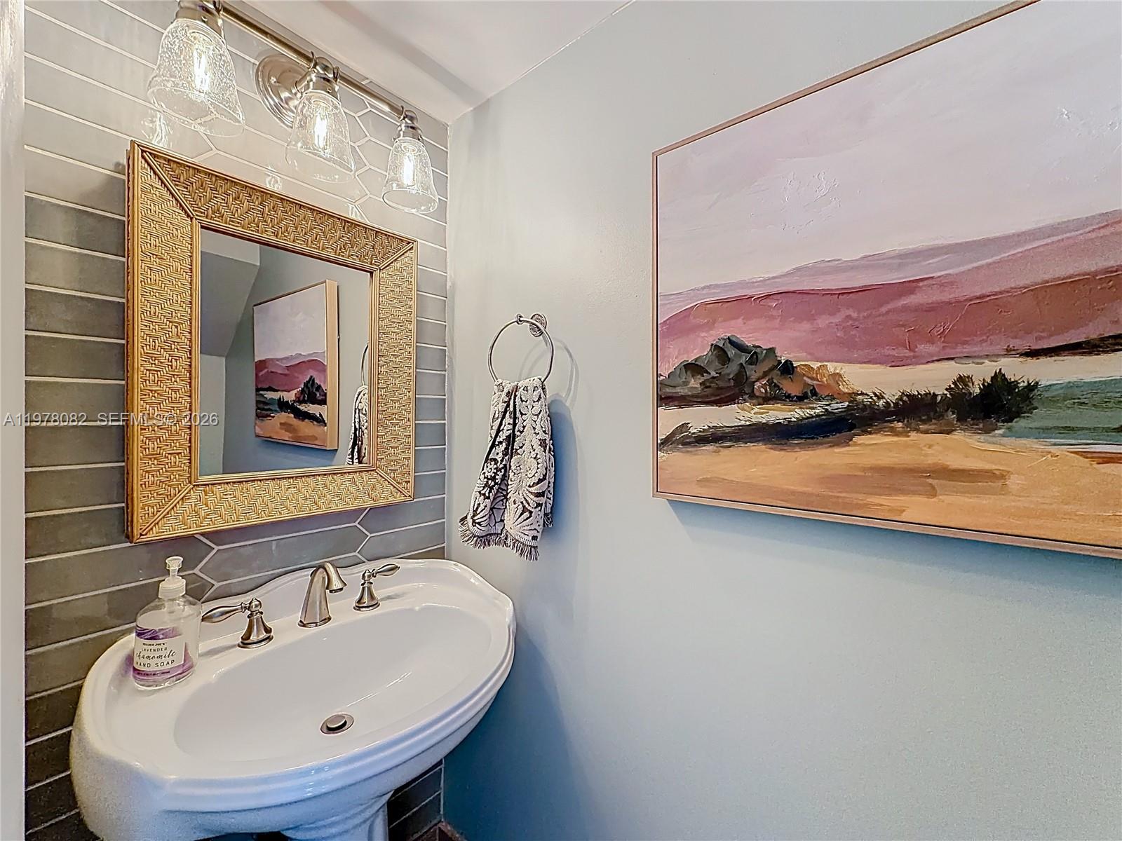 WILTON MANORS - Residential Lease