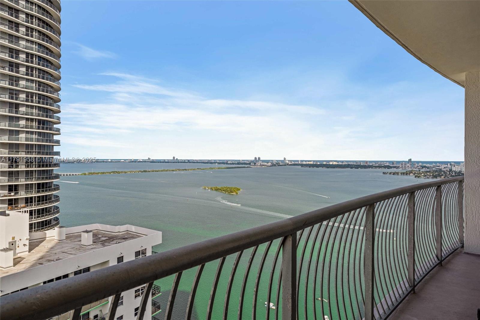 Address Not Disclosed, Miami, Broward County, Florida - 1 Bedrooms  
1 Bathrooms - 