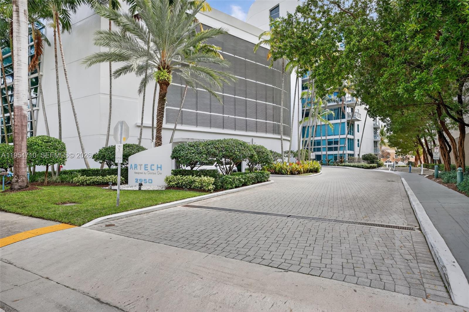 ARTECH RESIDENCES AT AVEN - Residential