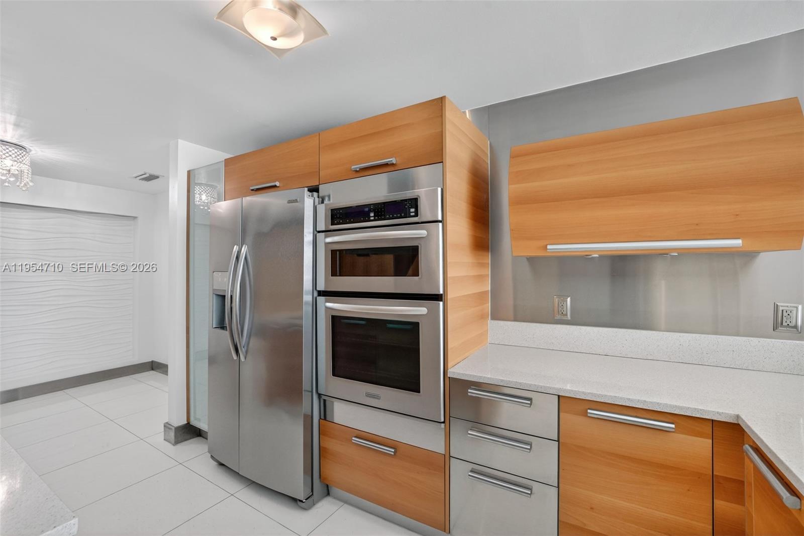 ARTECH RESIDENCES AT AVEN - Residential