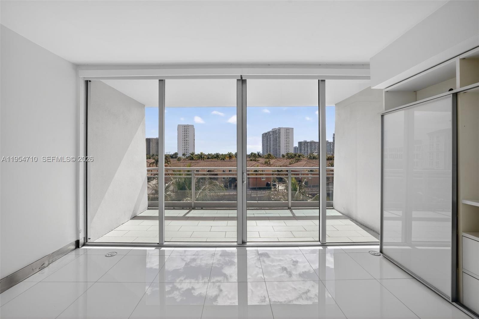 ARTECH RESIDENCES AT AVEN - Residential