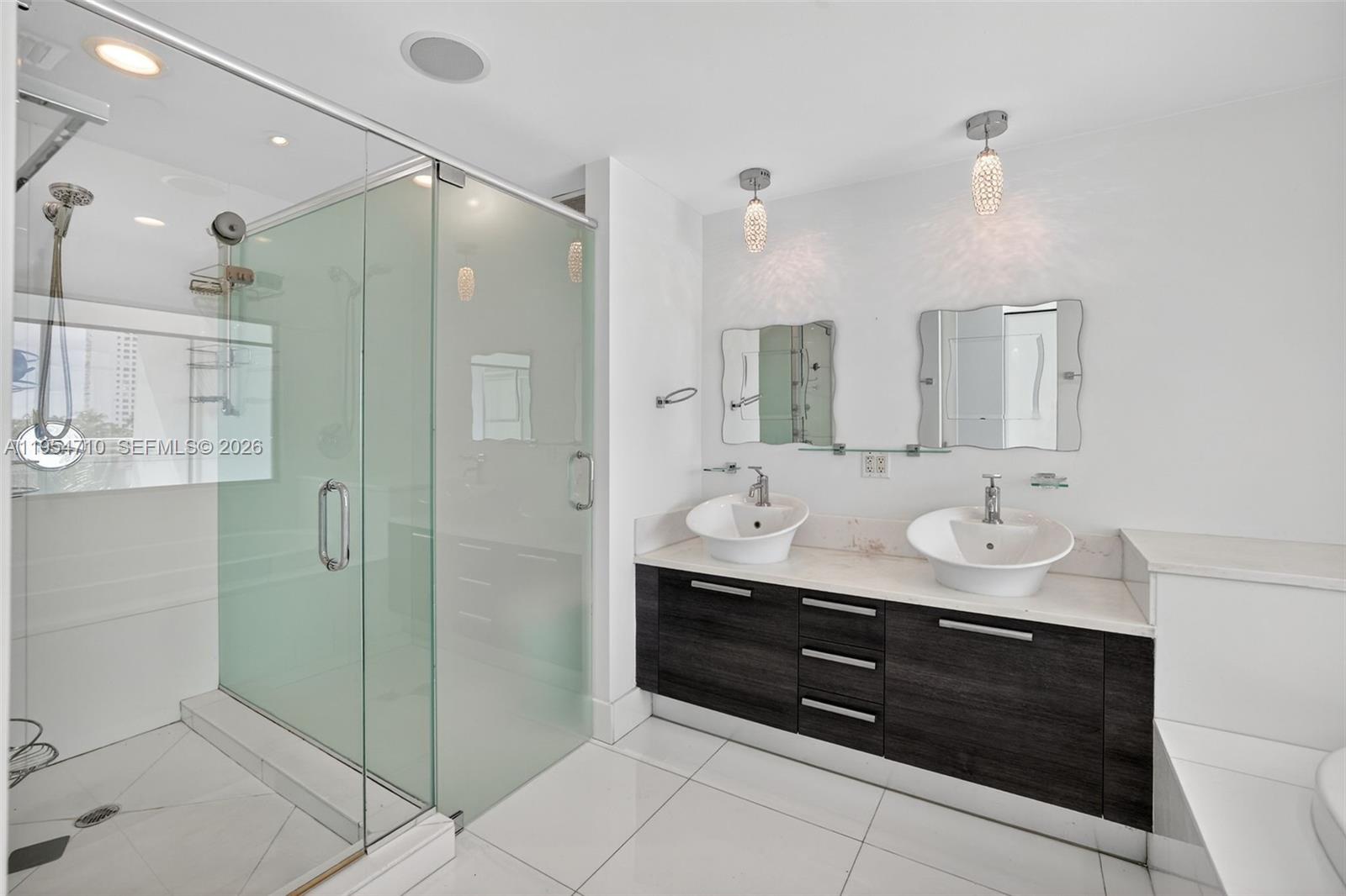 ARTECH RESIDENCES AT AVEN - Residential