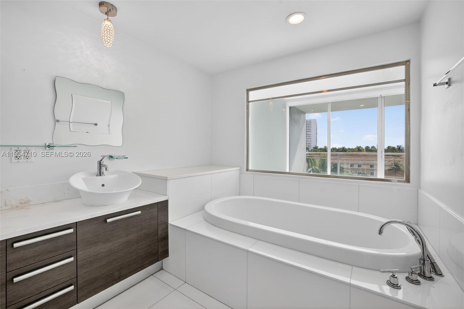 ARTECH RESIDENCES AT AVEN - Residential