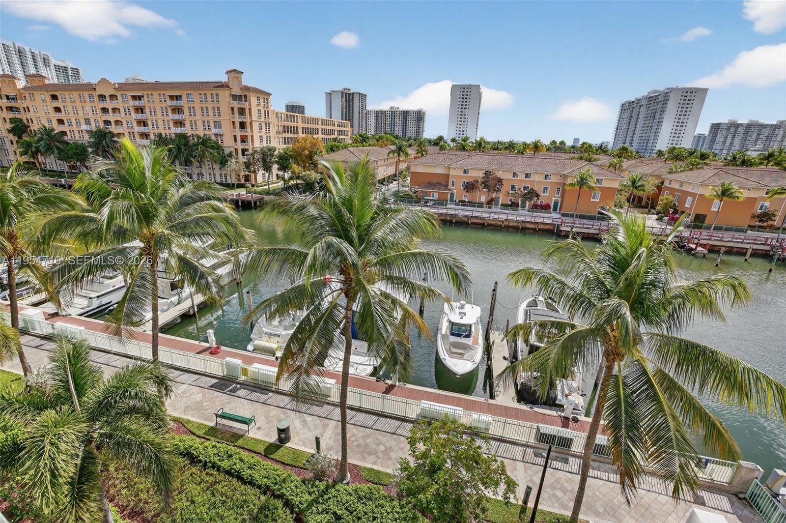 ARTECH RESIDENCES AT AVEN - Residential