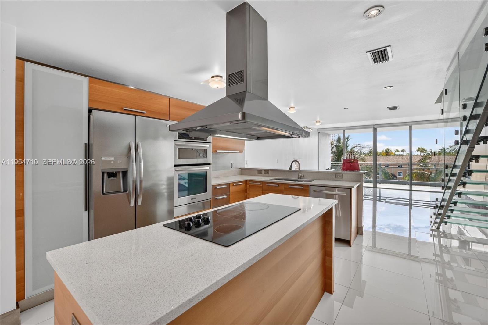 ARTECH RESIDENCES AT AVEN - Residential