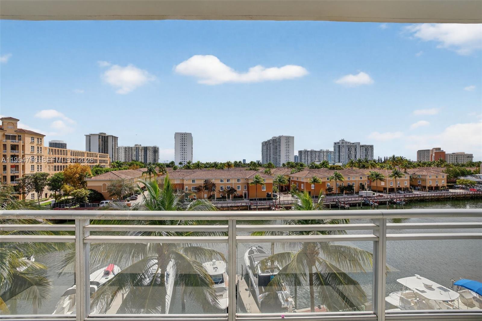 ARTECH RESIDENCES AT AVEN - Residential