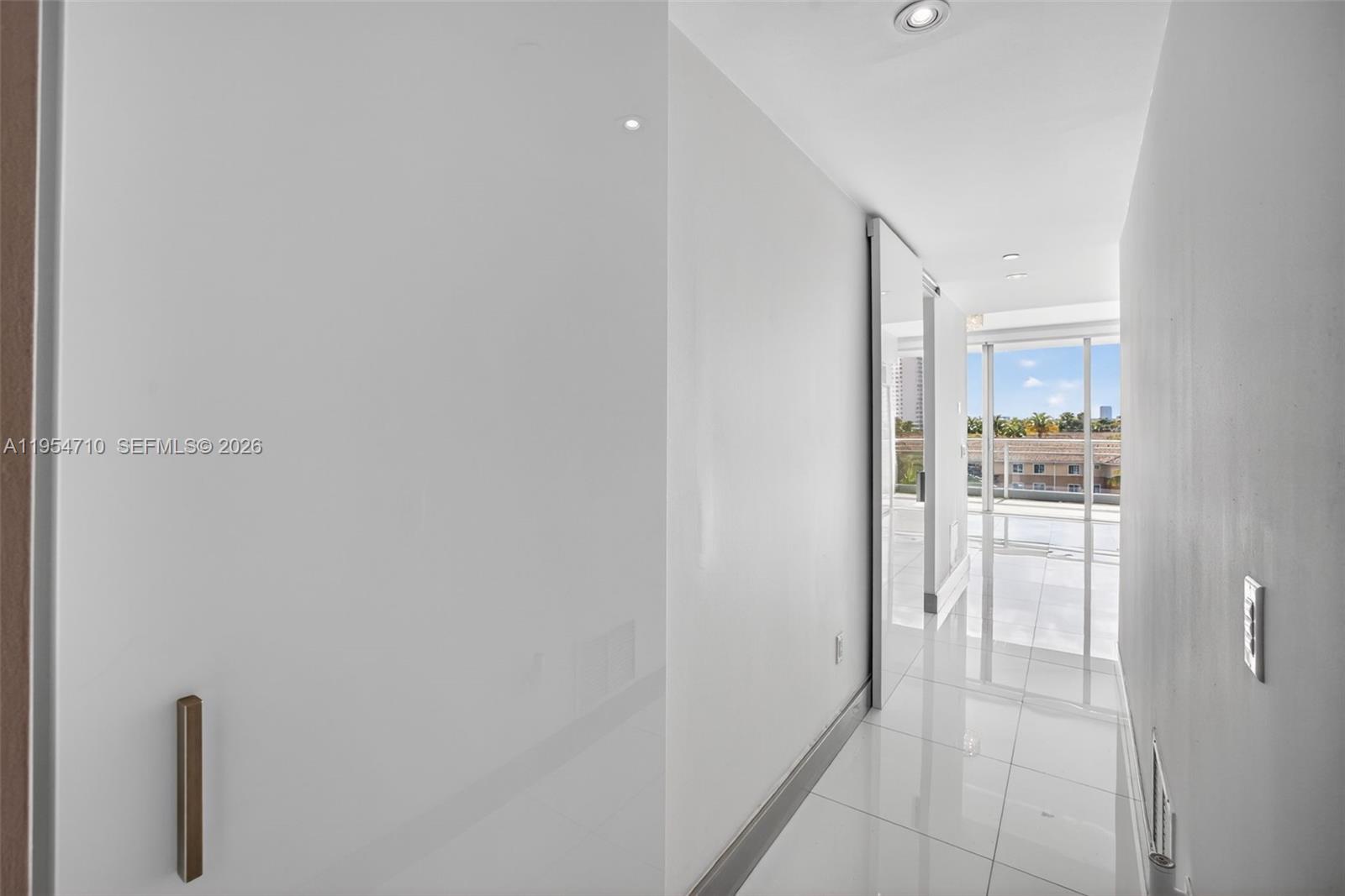 ARTECH RESIDENCES AT AVEN - Residential