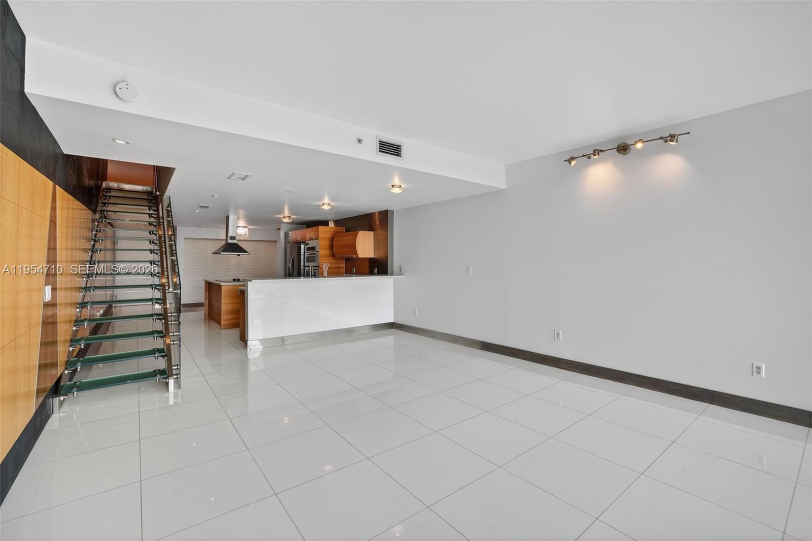 ARTECH RESIDENCES AT AVEN - Residential