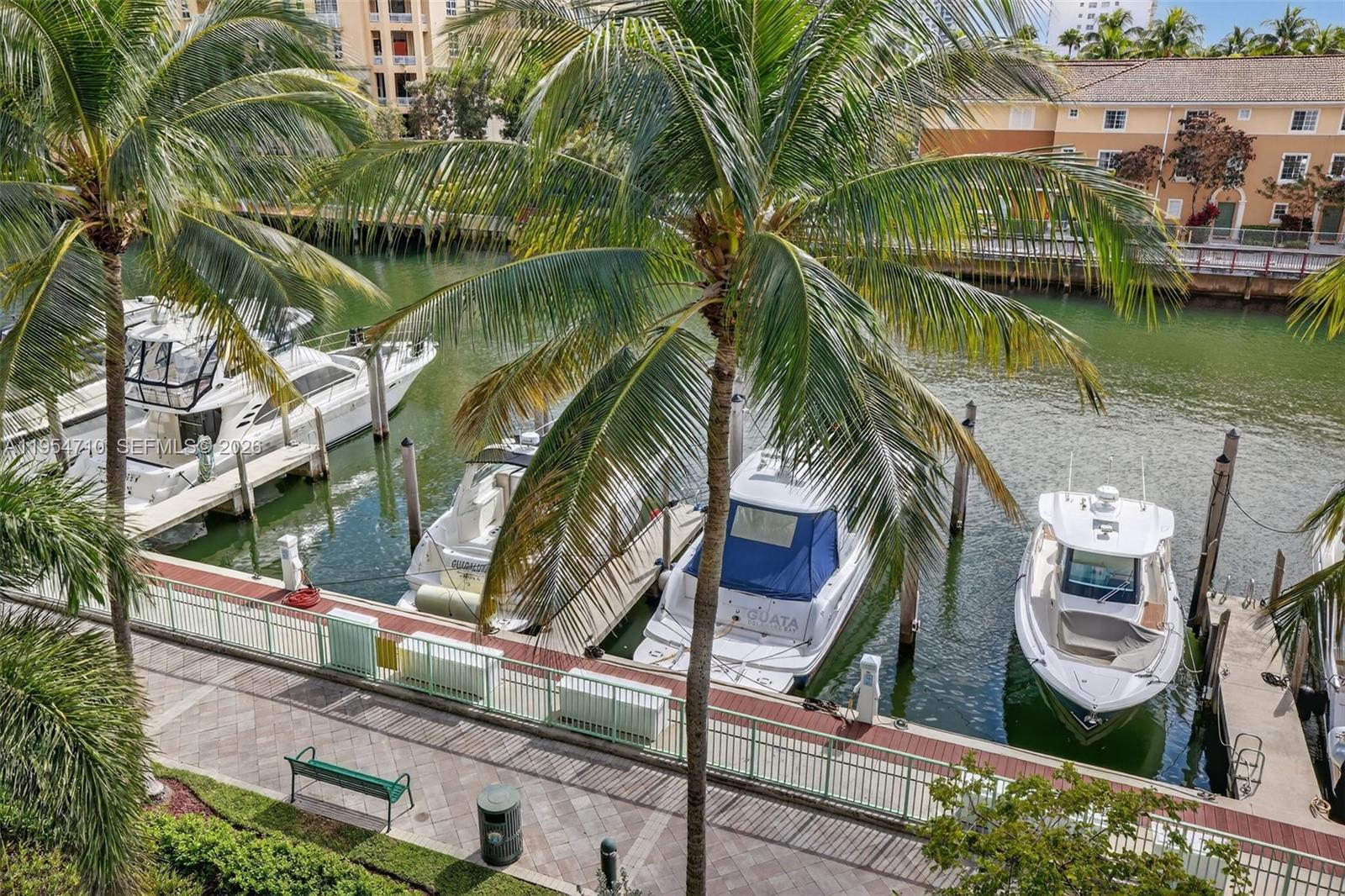 ARTECH RESIDENCES AT AVEN - Residential