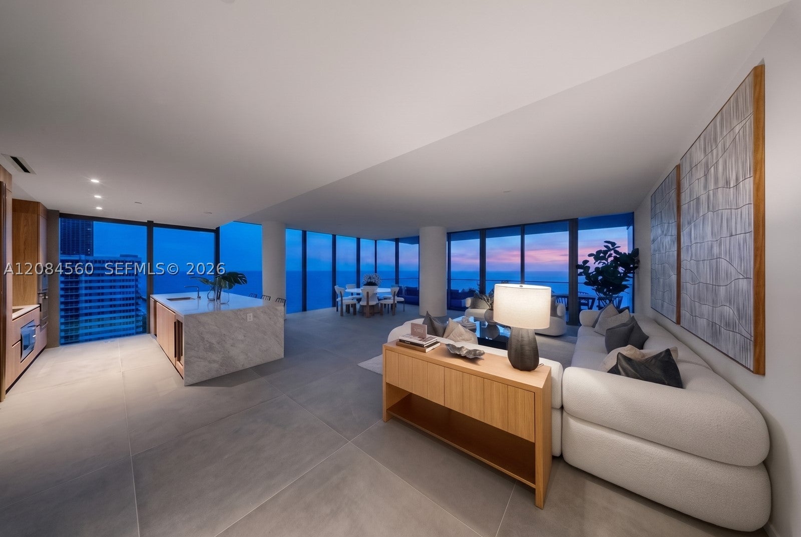 2000 S Ocean Dr 19A