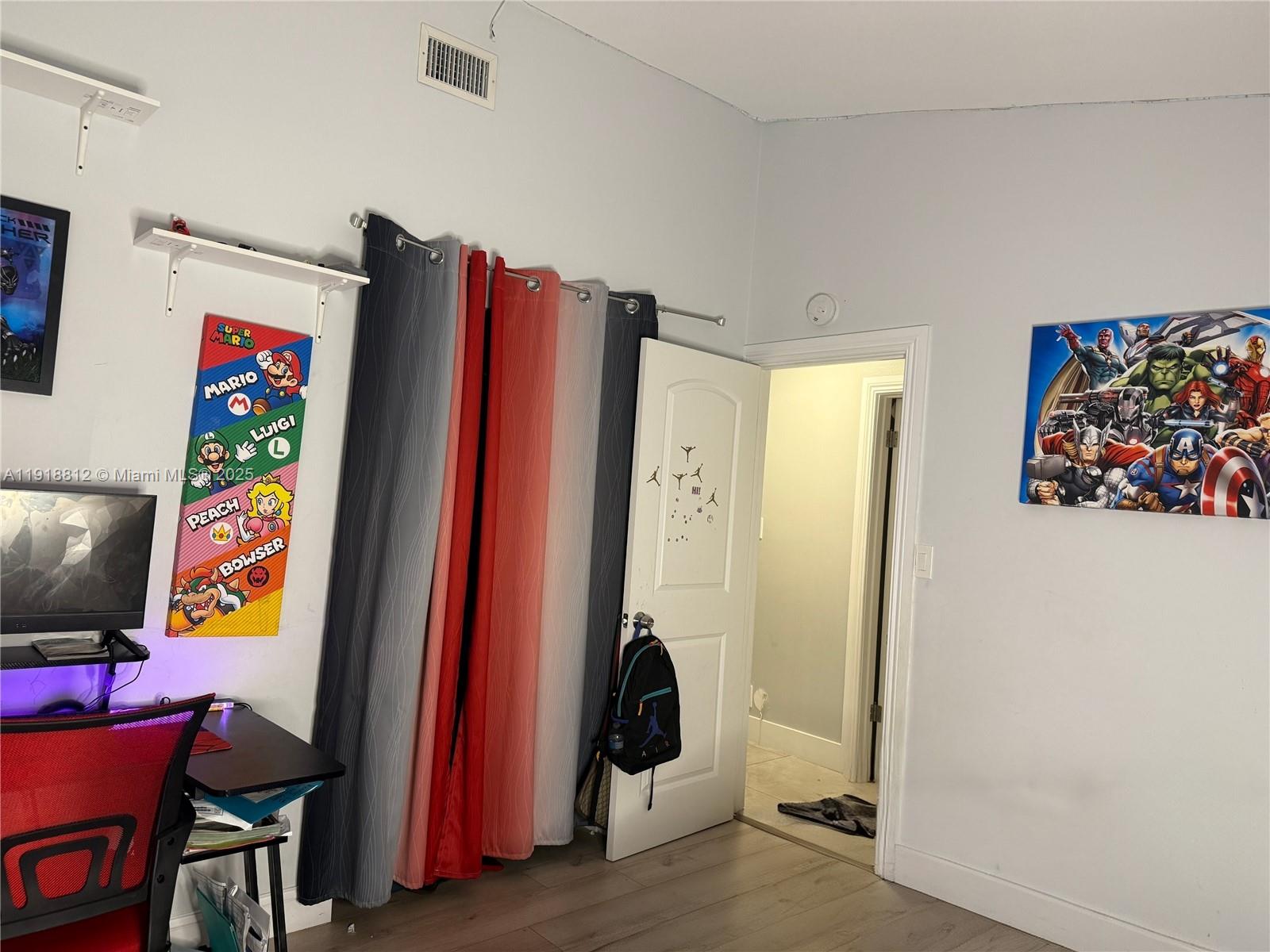 LAUDERDALE NORTH PARK SEC - Residential