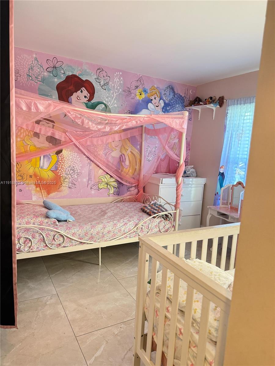 LAUDERDALE NORTH PARK SEC - Residential