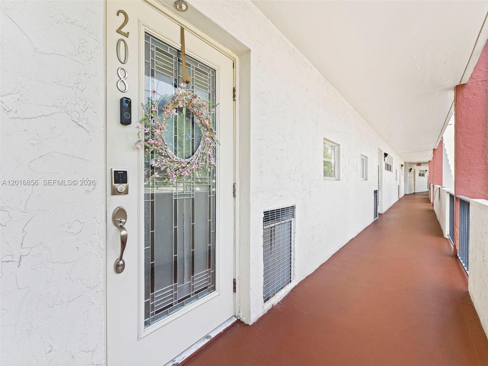 HOLLYBROOK GOLF AND - Residential
