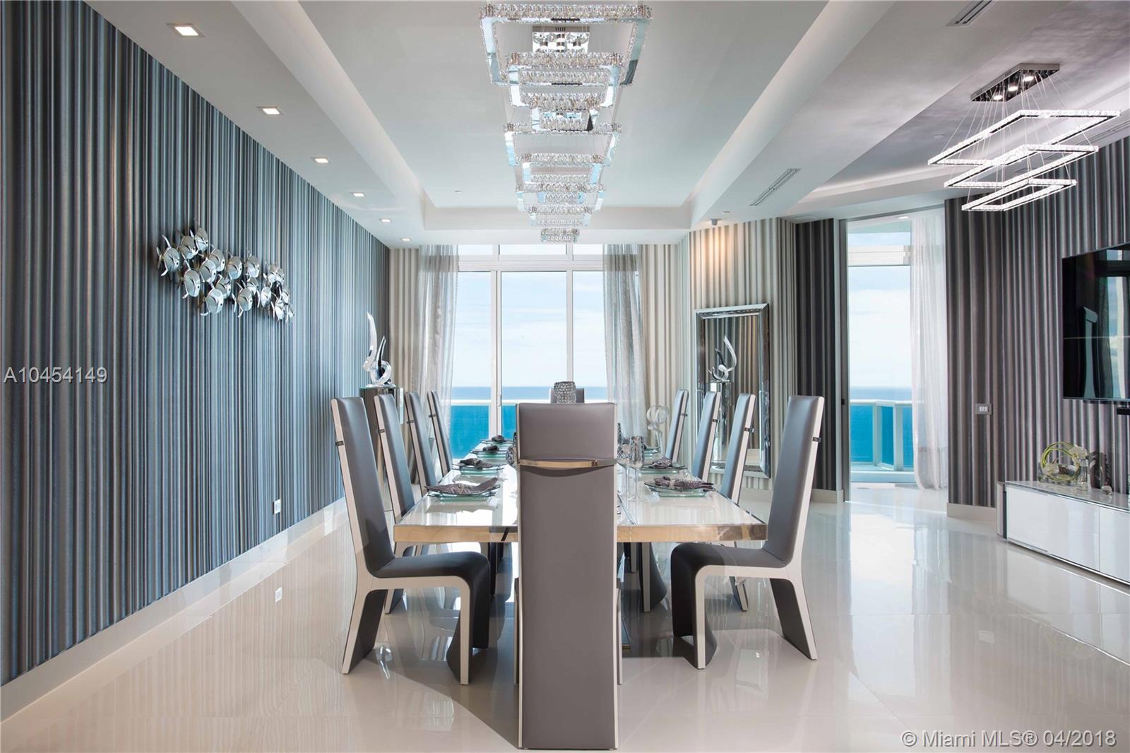 2711 HOLLYWOOD BEACH COND - Residential