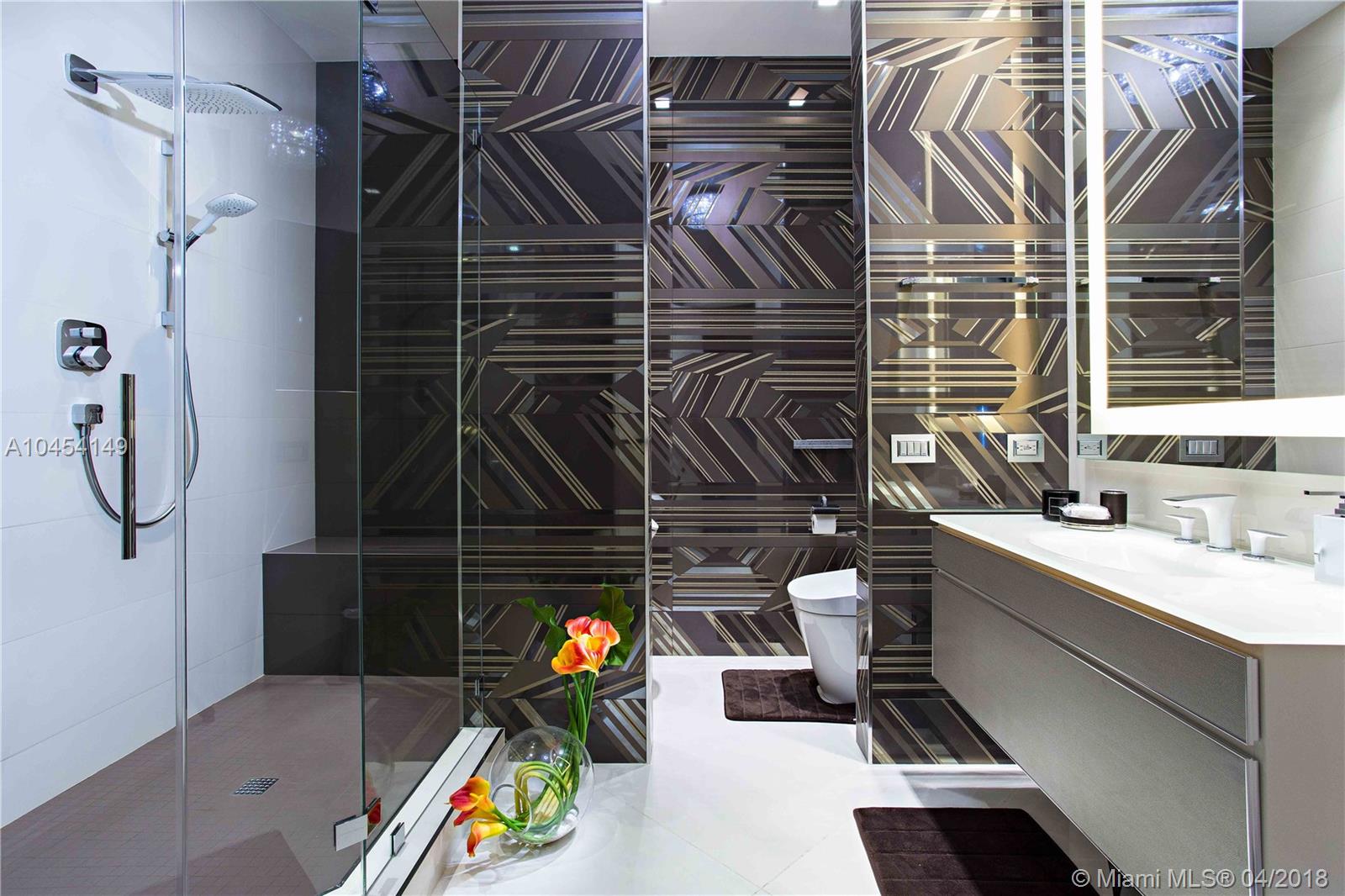 2711 HOLLYWOOD BEACH COND - Residential