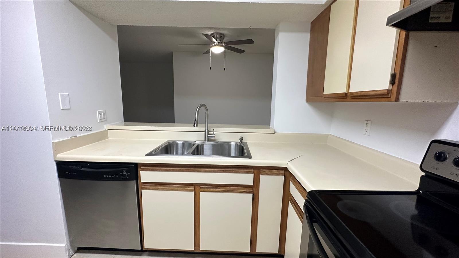 1243 SW 46th Ave 1111