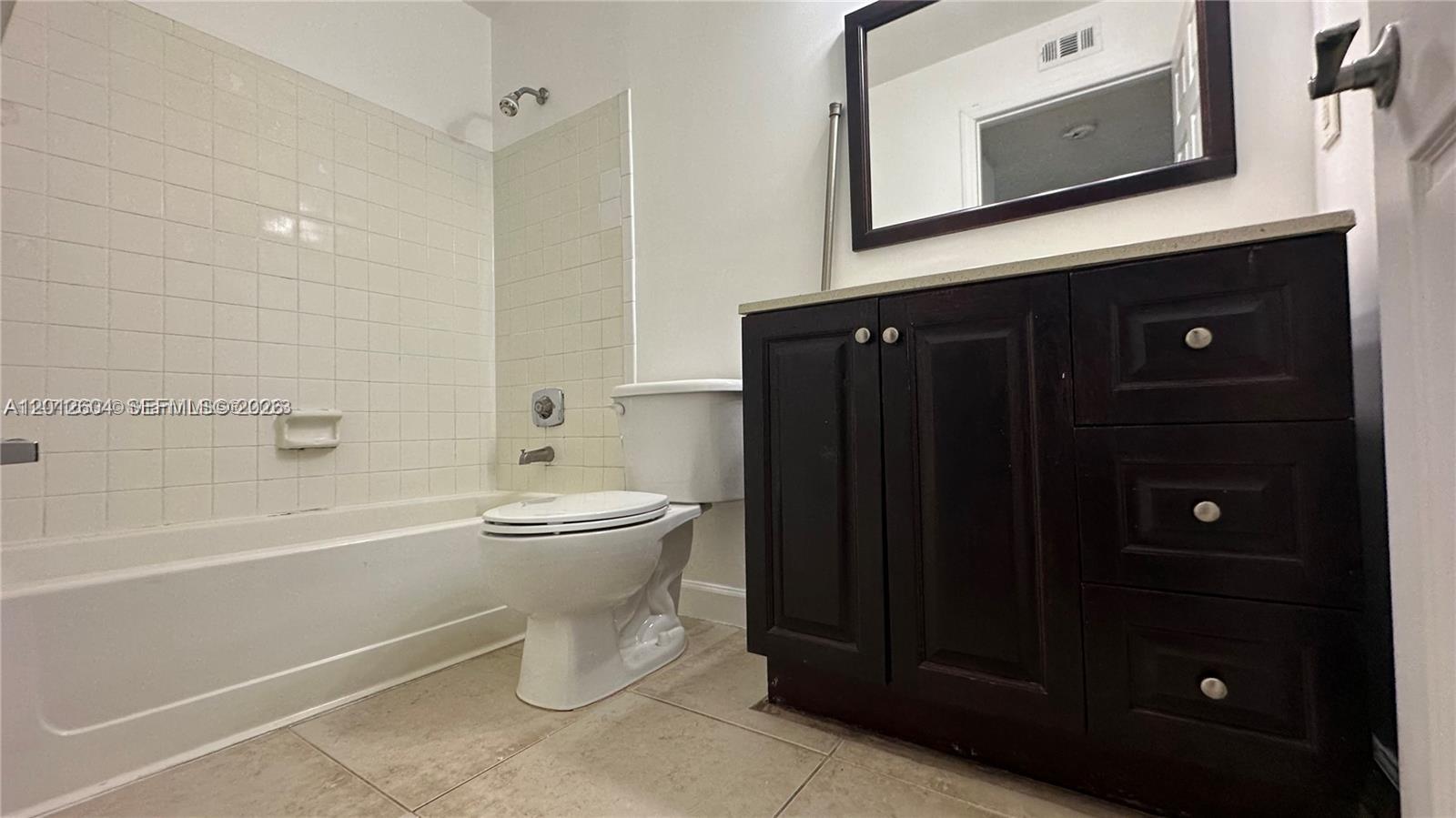 1243 SW 46th Ave 1111