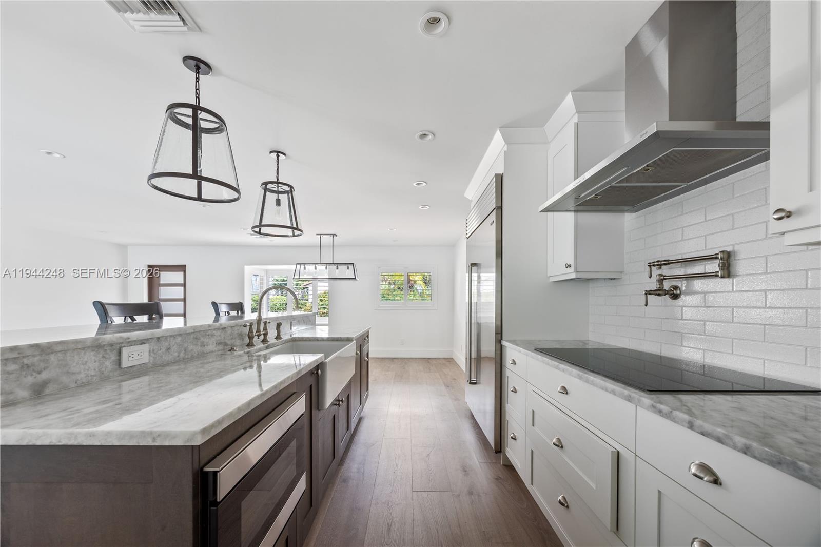 CORAL KEY VILLAS 5TH SEC - Residential