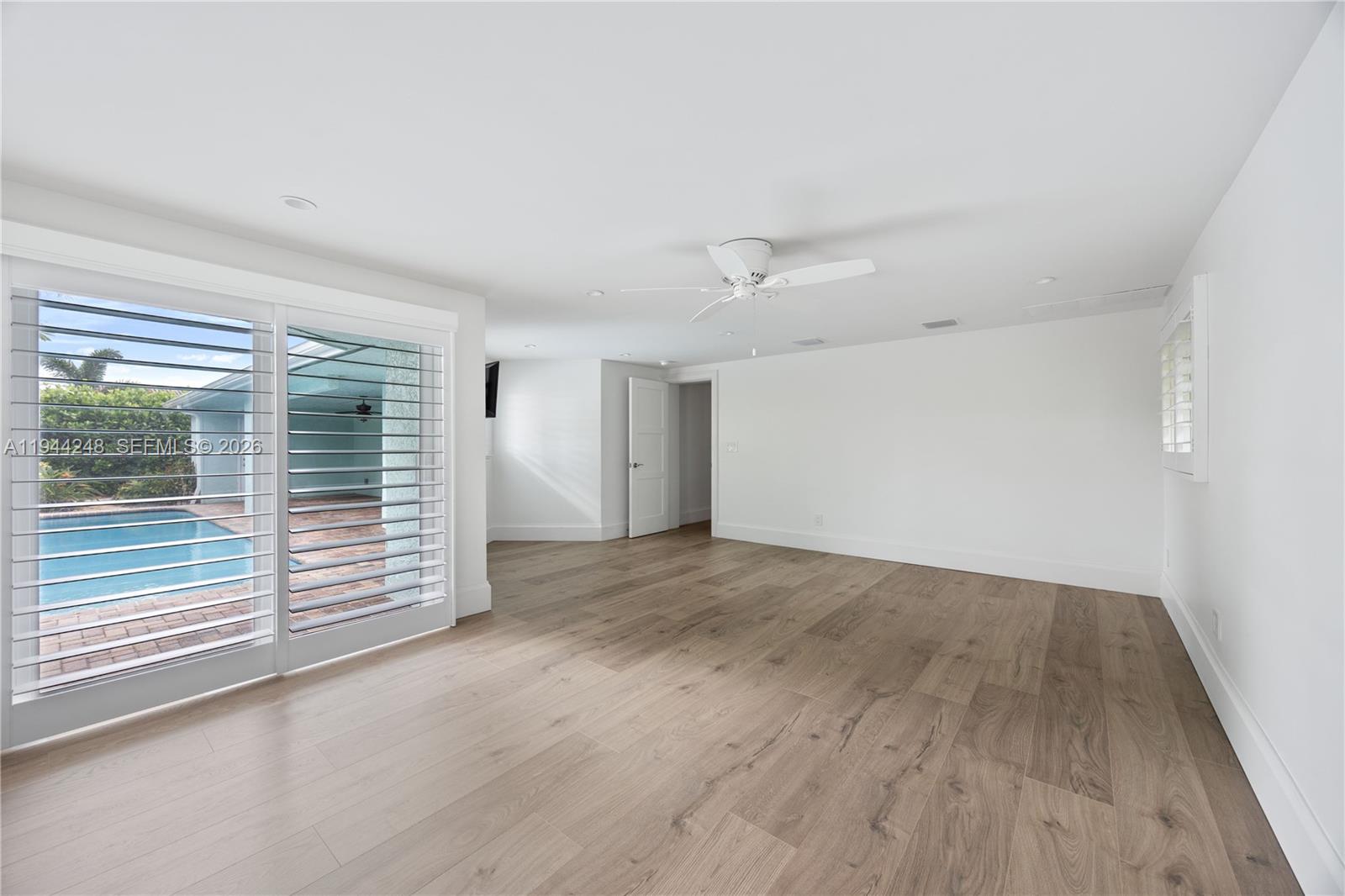 CORAL KEY VILLAS 5TH SEC - Residential