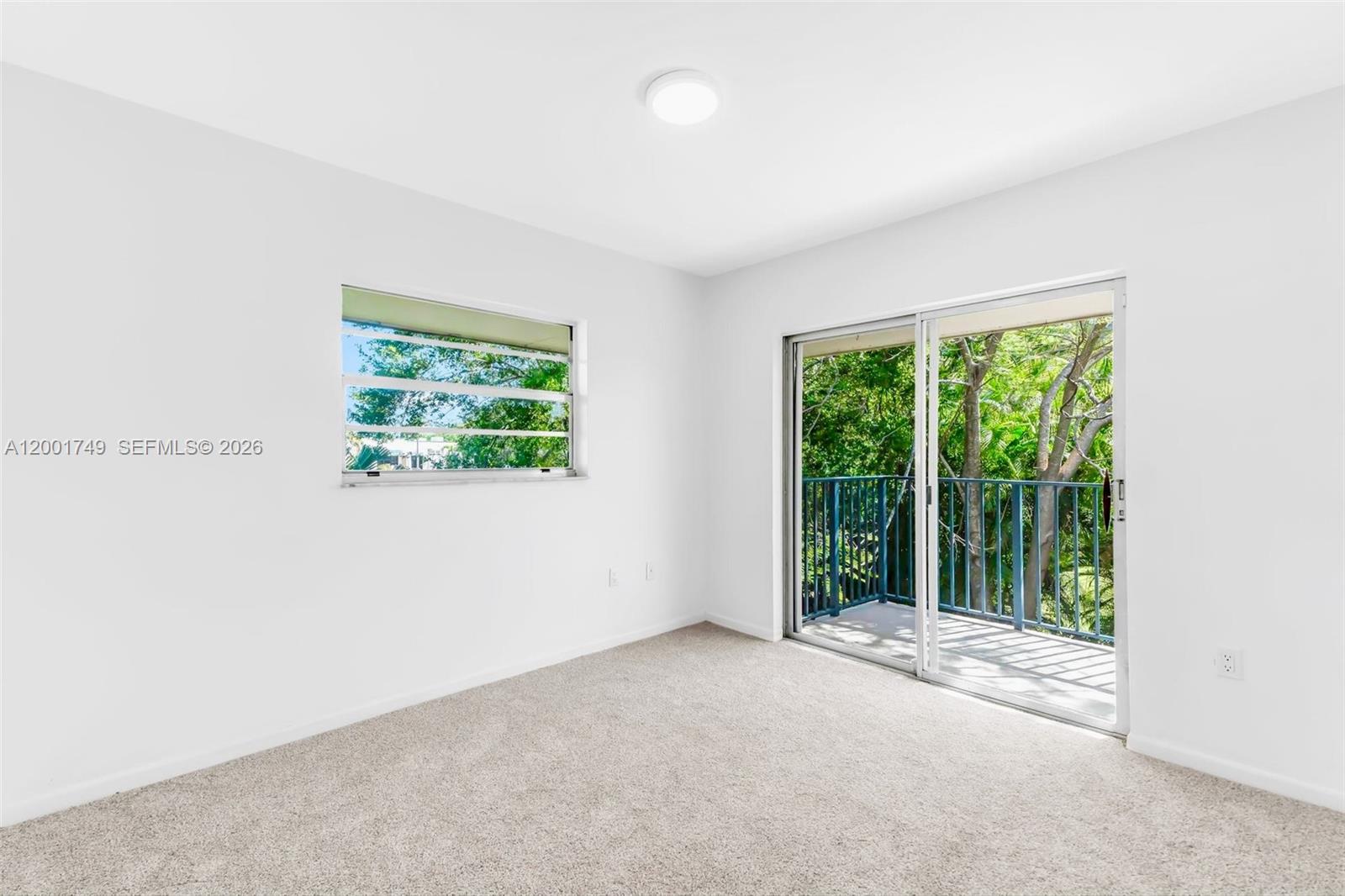 CORAL REEF TOWNHOUSES CON - Residential Lease