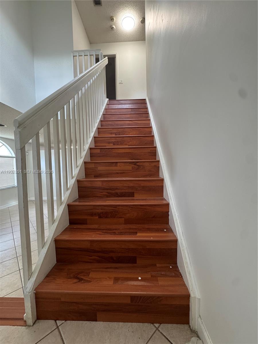 PEMBROKE PINES REGIONAL - Residential Lease