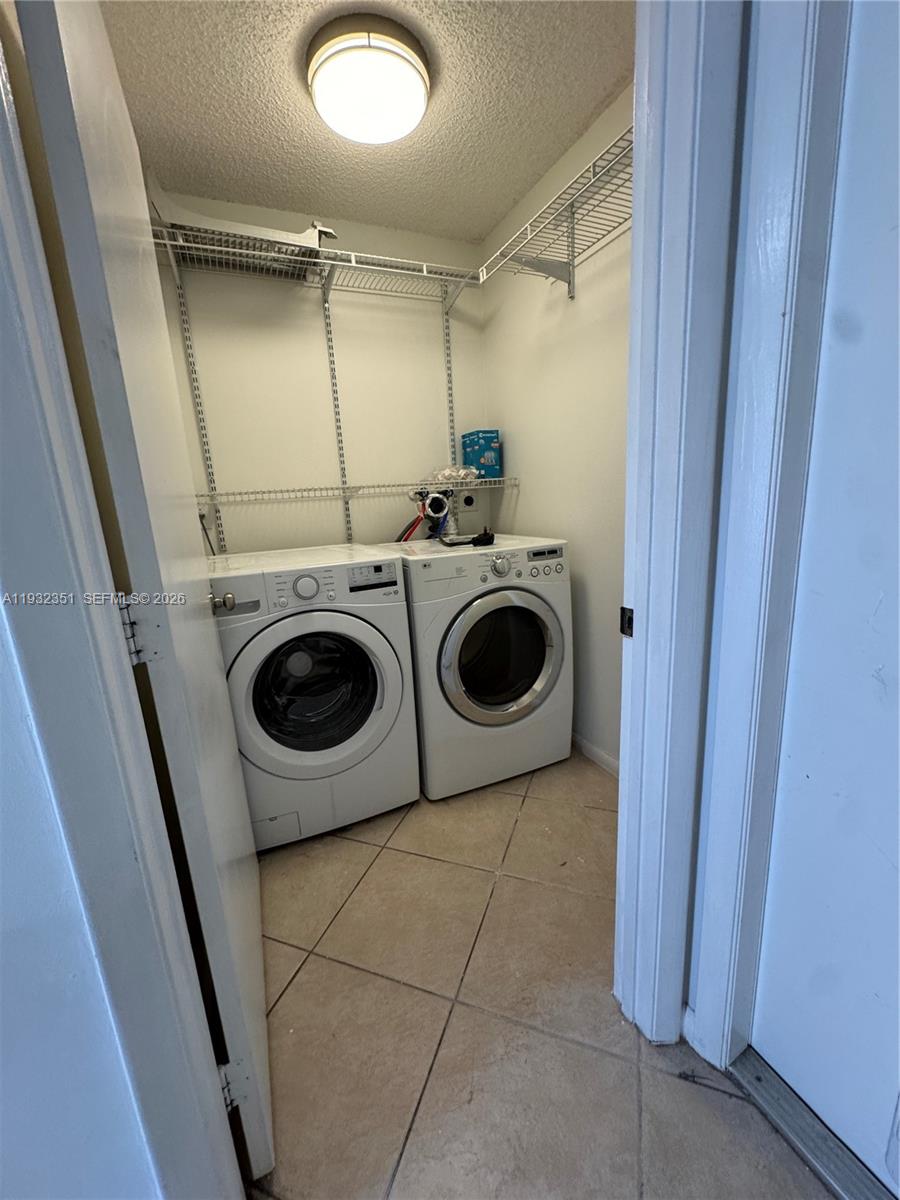 PEMBROKE PINES REGIONAL - Residential Lease