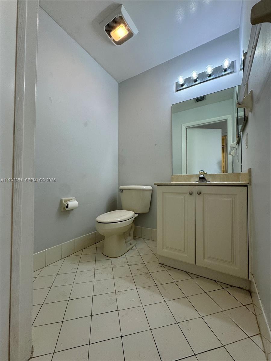 PEMBROKE PINES REGIONAL - Residential Lease