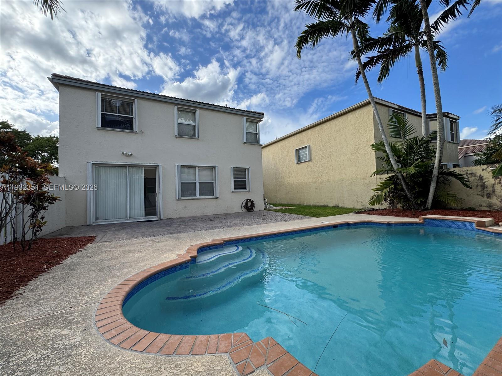 PEMBROKE PINES REGIONAL - Residential Lease