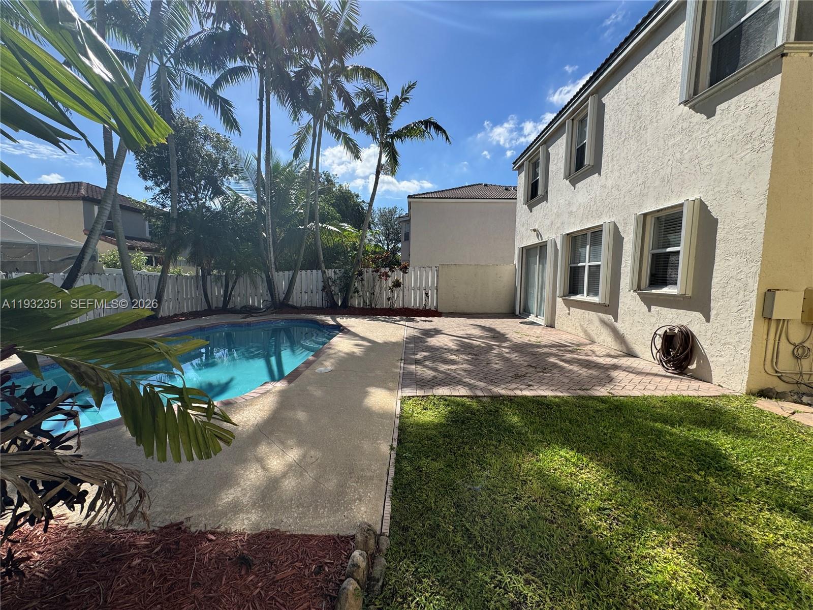 PEMBROKE PINES REGIONAL - Residential Lease