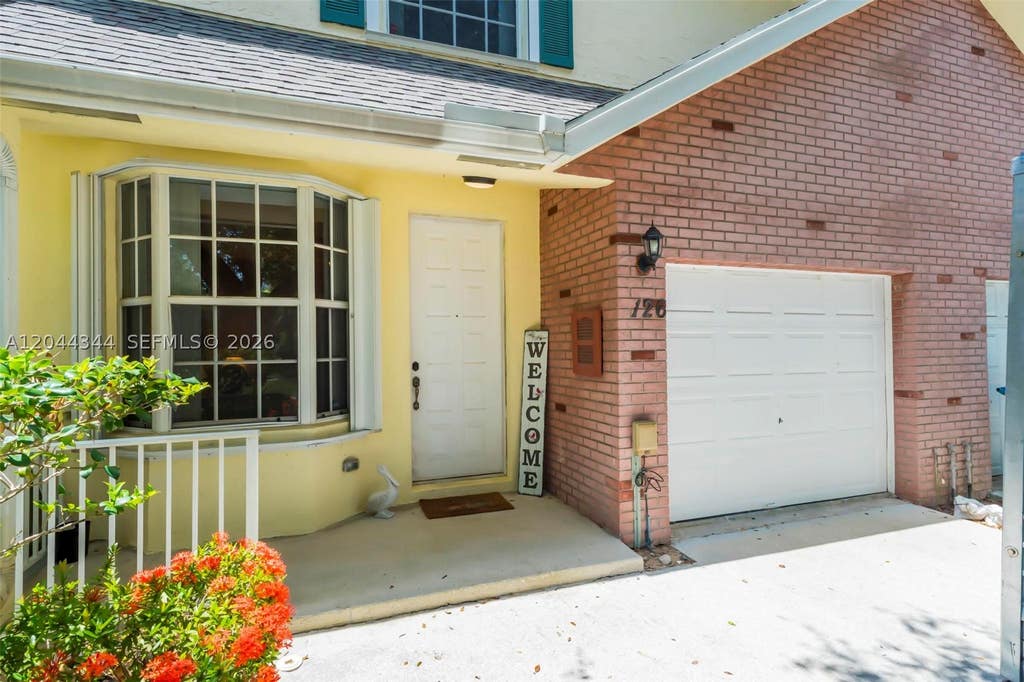 Photo of 126 Spruce St, Boynton Beach, FL 33426 (MLS # A12044344)