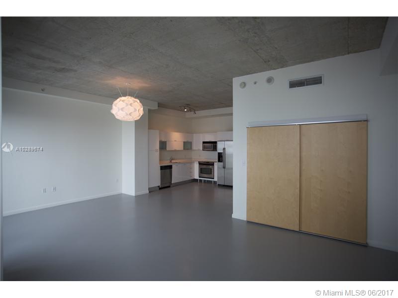 THE LOFT DOWNTOWN II COND - Residential Lease