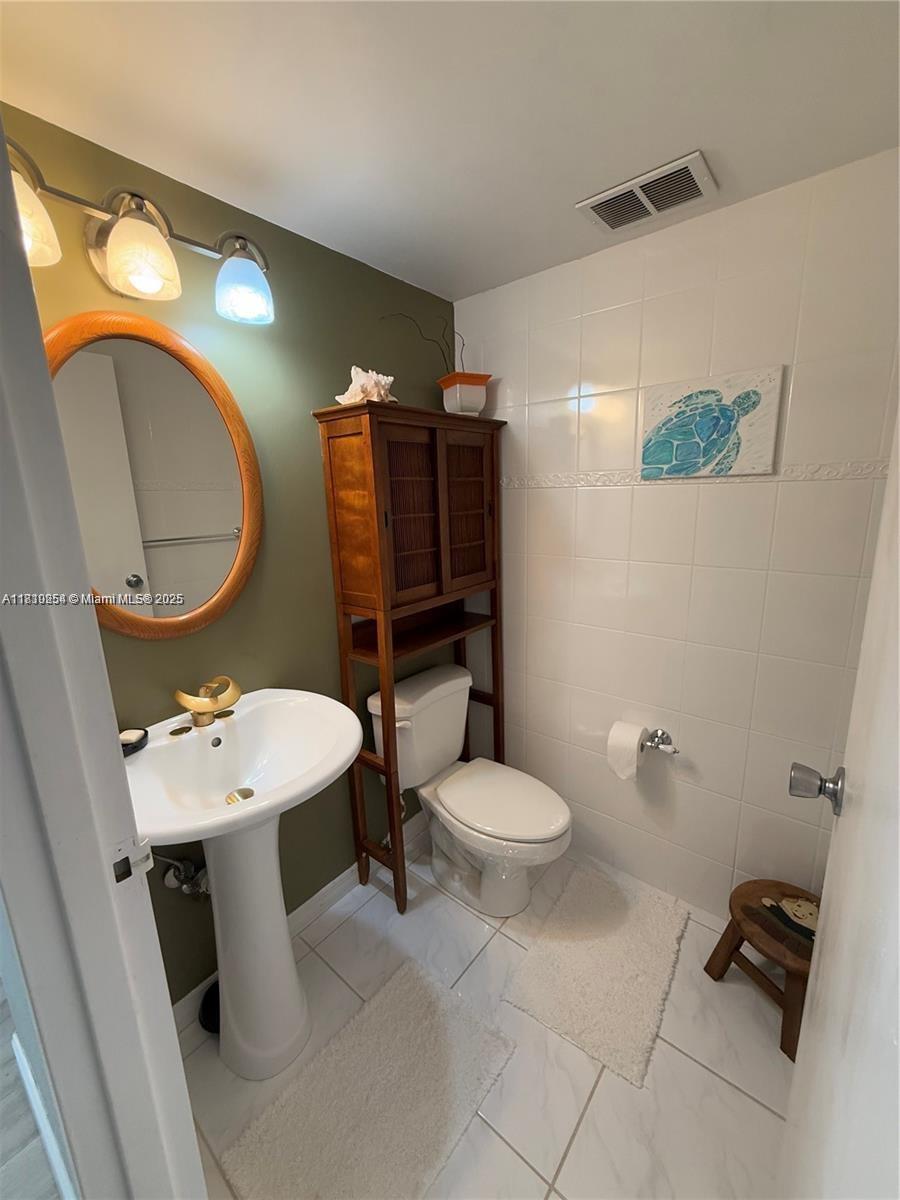 KINGS POINT TUSCANY CONDO - Residential