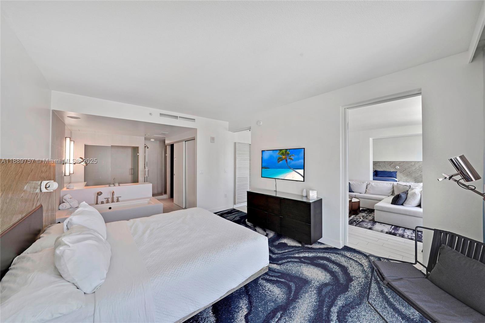 FORT LAUDERDALE RESIDENCE - Residential
