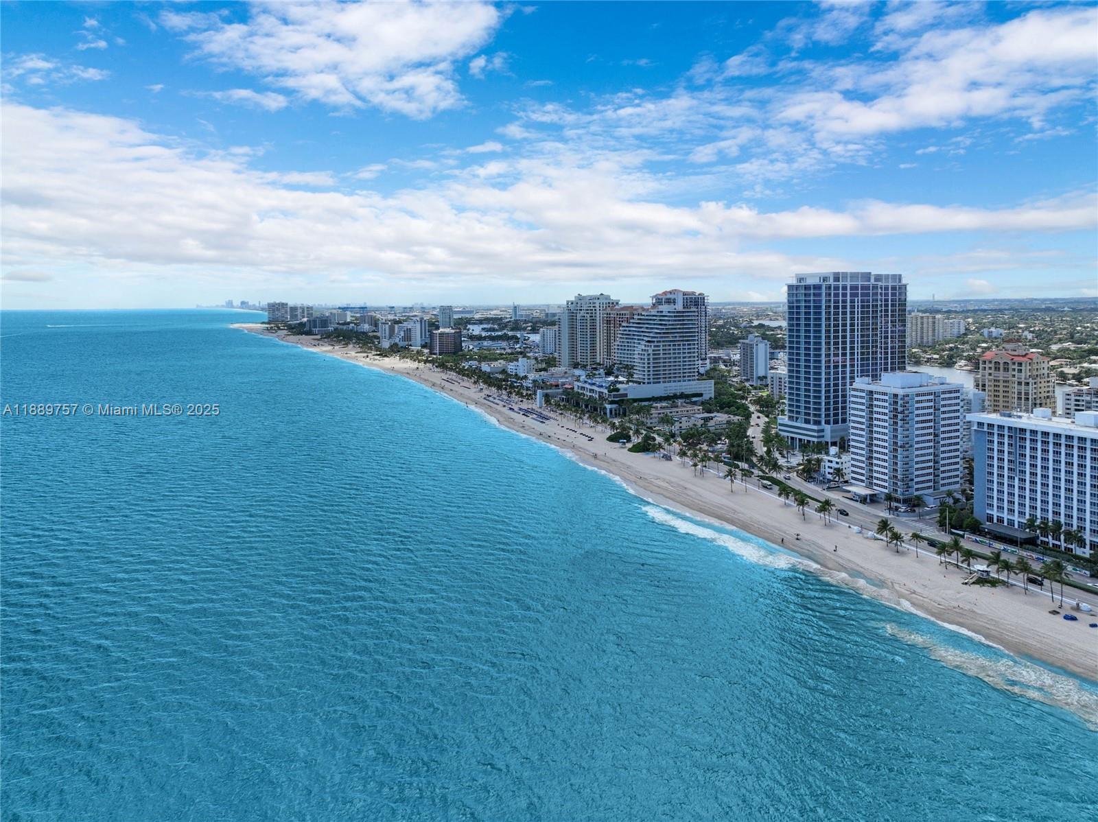 FORT LAUDERDALE RESIDENCE - Residential