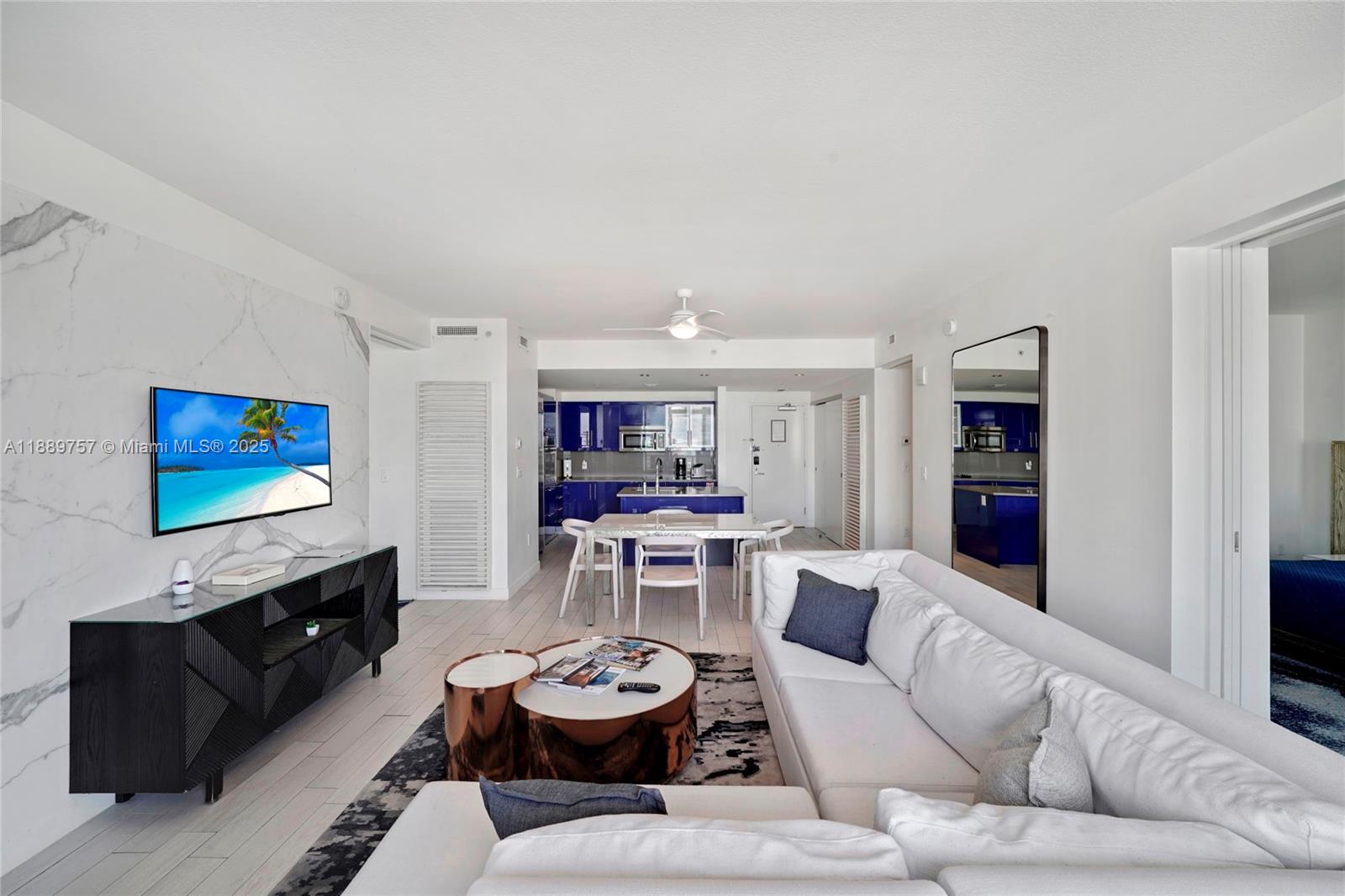 FORT LAUDERDALE RESIDENCE - Residential