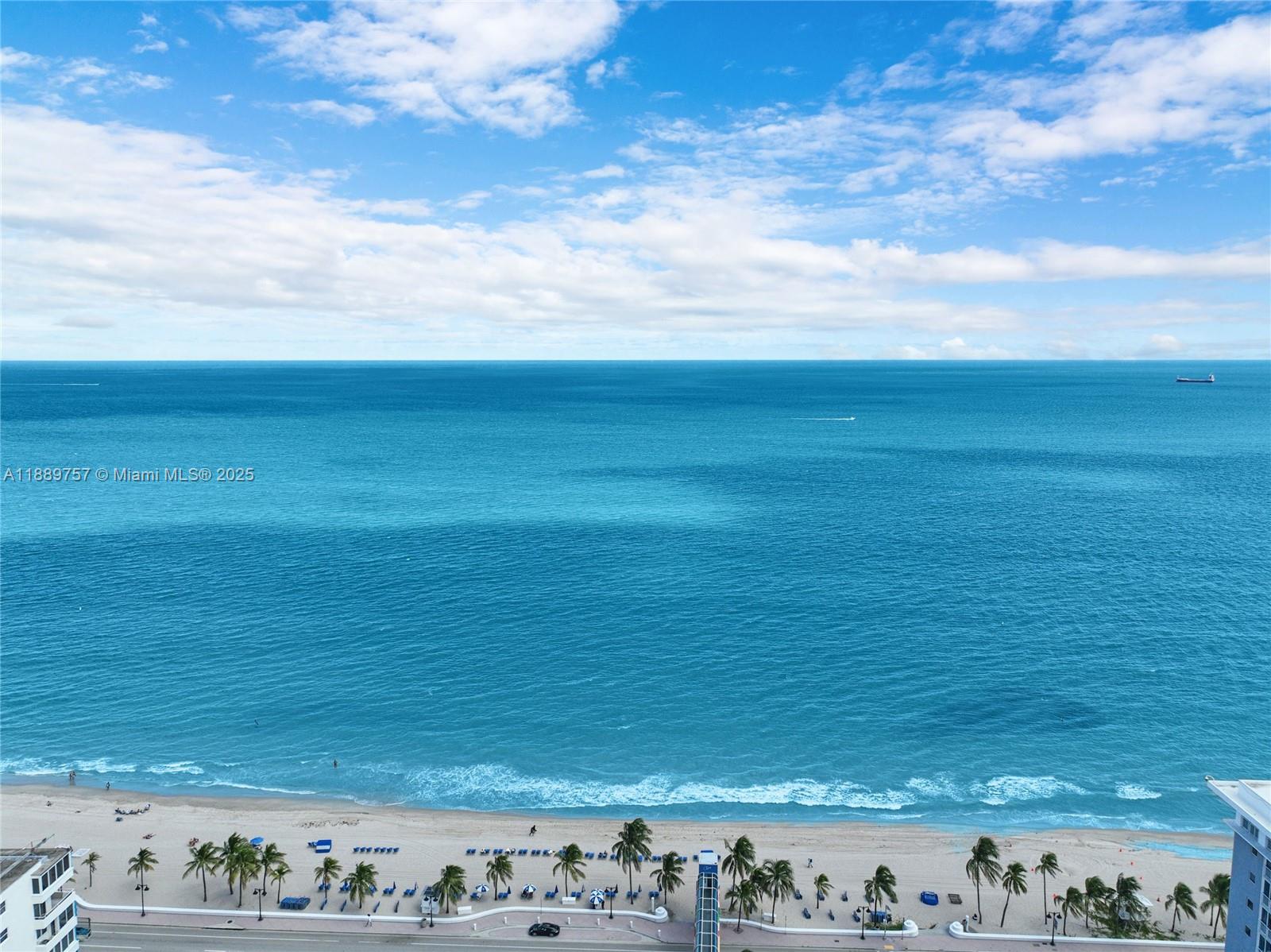 FORT LAUDERDALE RESIDENCE - Residential