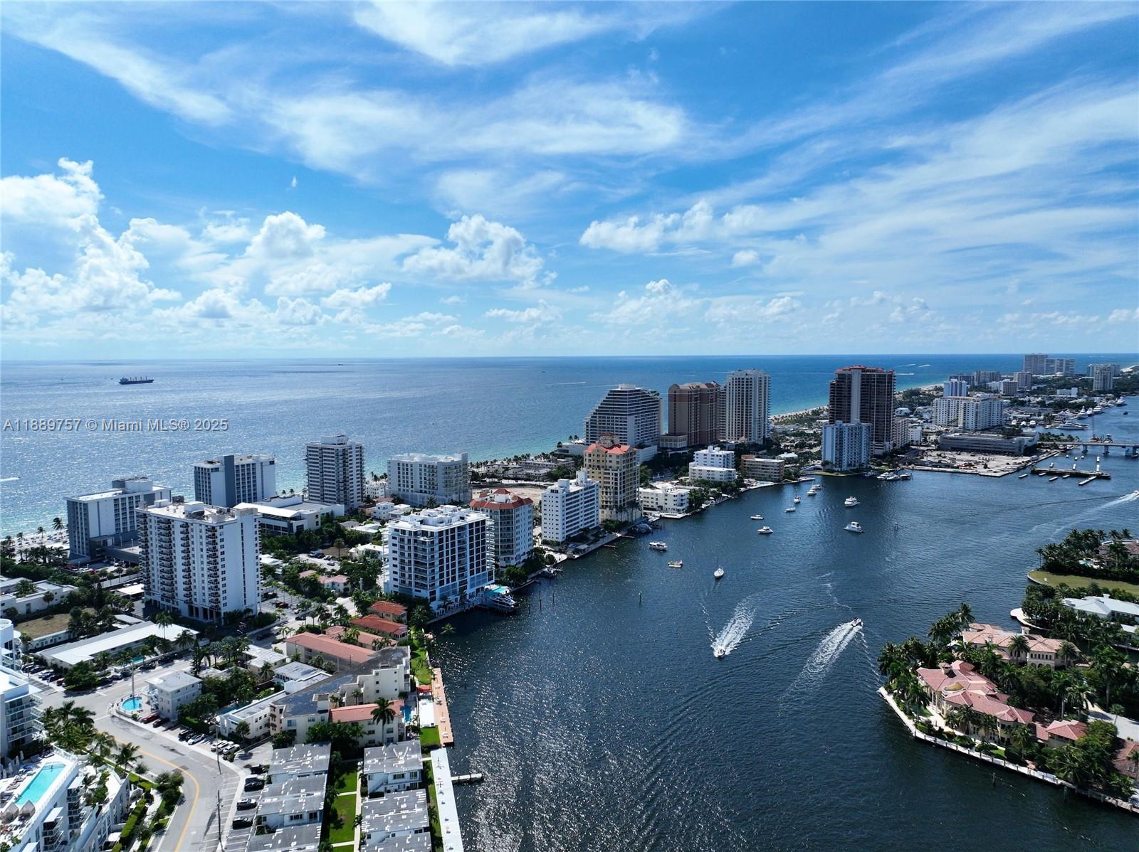 FORT LAUDERDALE RESIDENCE - Residential