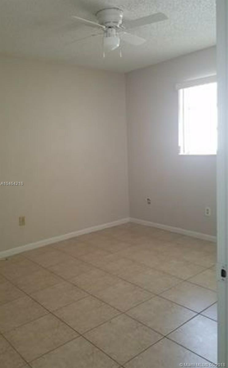 HOLLYWOOD BEACH HEIGHTS S - Residential Lease