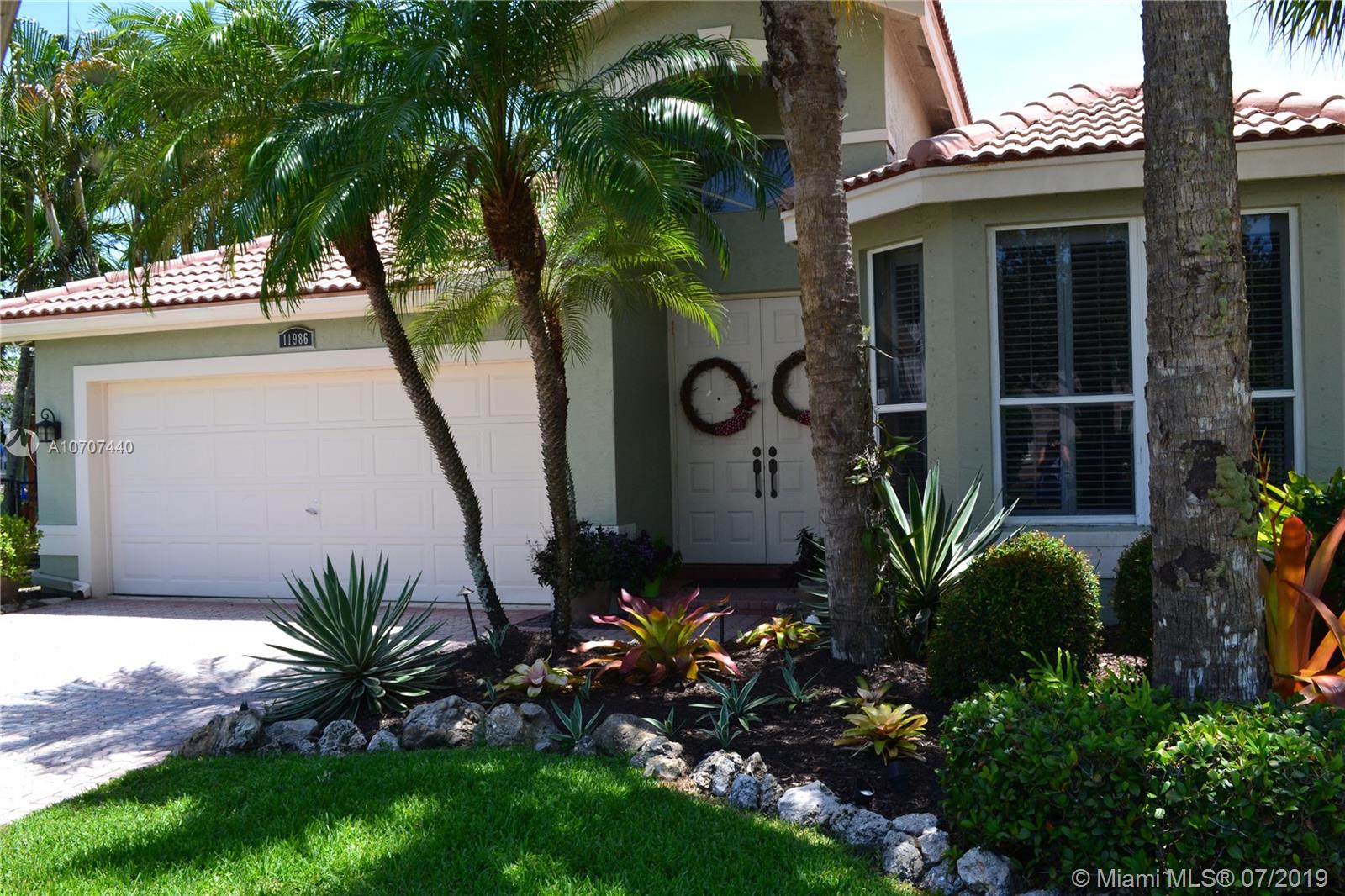 WYNDHAM LAKES NORTH - Residential