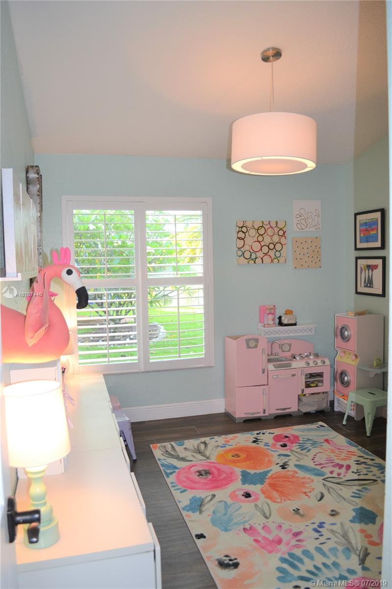 WYNDHAM LAKES NORTH - Residential