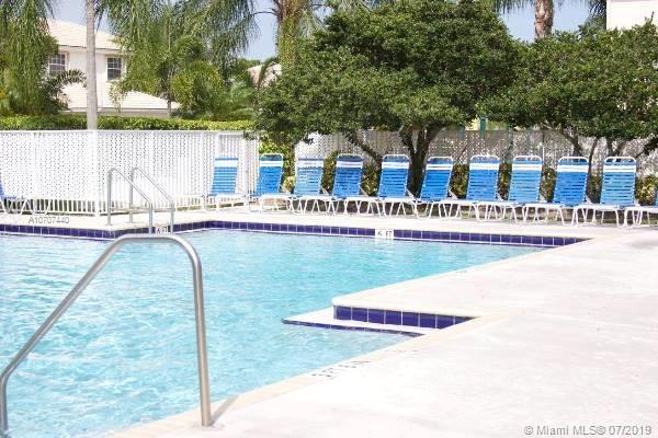 WYNDHAM LAKES NORTH - Residential