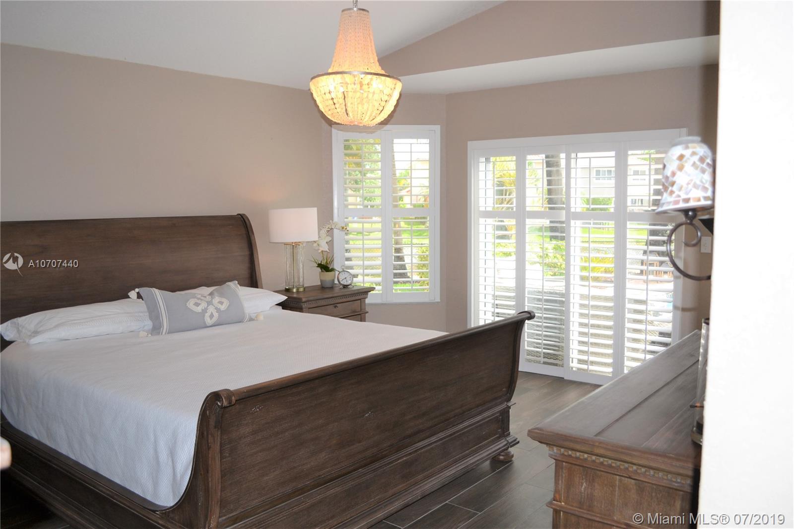 WYNDHAM LAKES NORTH - Residential