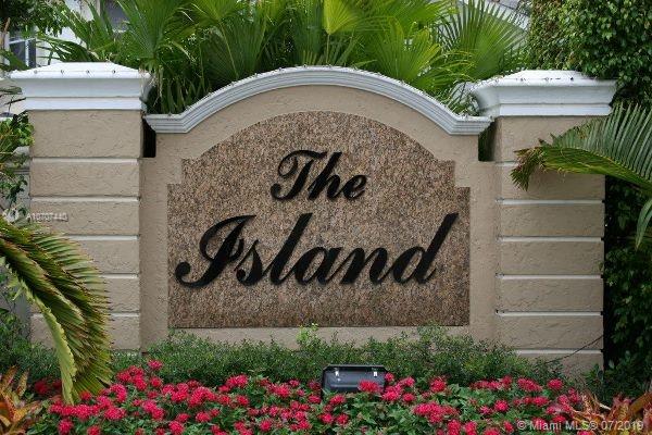 WYNDHAM LAKES NORTH - Residential