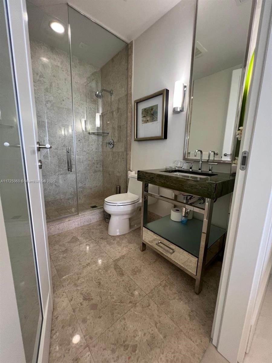 BAL HARBOUR NORTH SOUTH C - Residential Lease